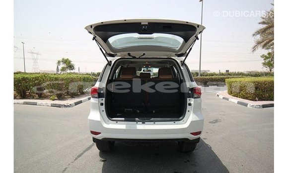 Buy Import Toyota Fortuner White Car in Import - Dubai in Aragatsotn Buy Import Toyota Fortuner White Car in Import - Dubai in Aragatsotn