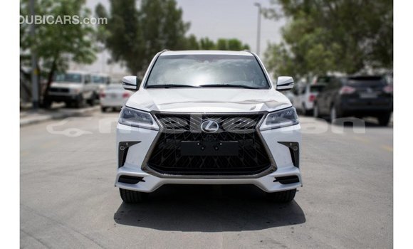 Buy Import Lexus LX White Car in Import - Dubai in Aragatsotn Buy Import Lexus LX White Car in Import - Dubai in Aragatsotn