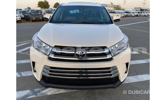 Buy Import Toyota Highlander White Car in Import - Dubai in Aragatsotn Buy Import Toyota Highlander White Car in Import - Dubai in Aragatsotn