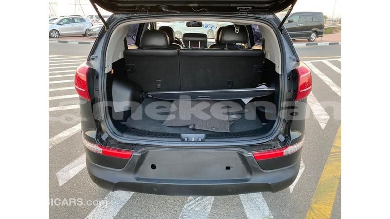 Big with watermark kia sportage aragatsotn import dubai 2084