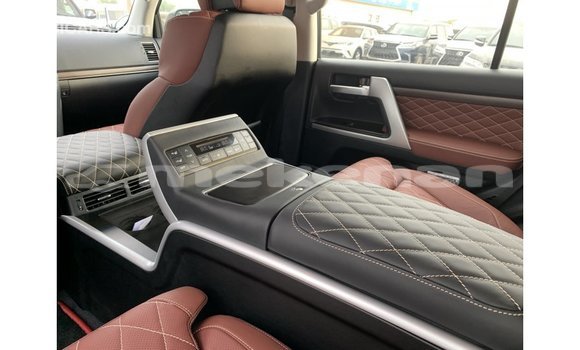 Buy Import Toyota Land Cruiser Black Car in Import - Dubai in Aragatsotn Buy Import Toyota Land Cruiser Black Car in Import - Dubai in Aragatsotn