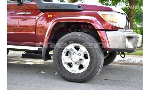 Buy Import Toyota Land Cruiser Red Car in Import - Dubai in Aragatsotn Buy Import Toyota Land Cruiser Red Car in Import - Dubai in Aragatsotn