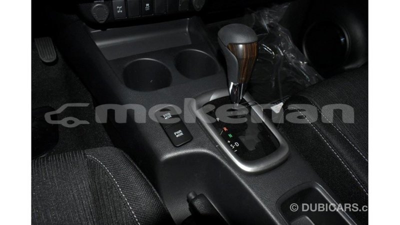 Big with watermark toyota hilux aragatsotn import dubai 2095