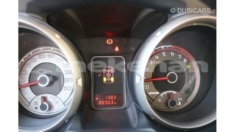 Big with watermark mitsubishi pajero aragatsotn import dubai 2096