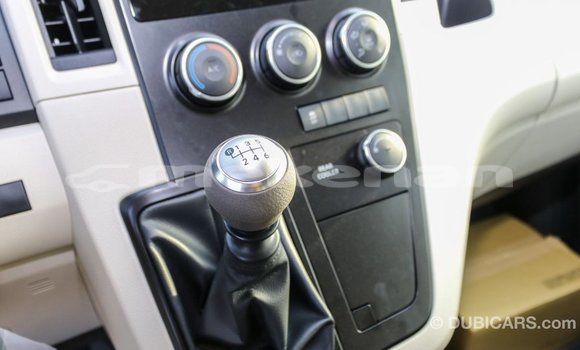 Buy Import Toyota Hiace White Car in Import - Dubai in Aragatsotn Buy Import Toyota Hiace White Car in Import - Dubai in Aragatsotn