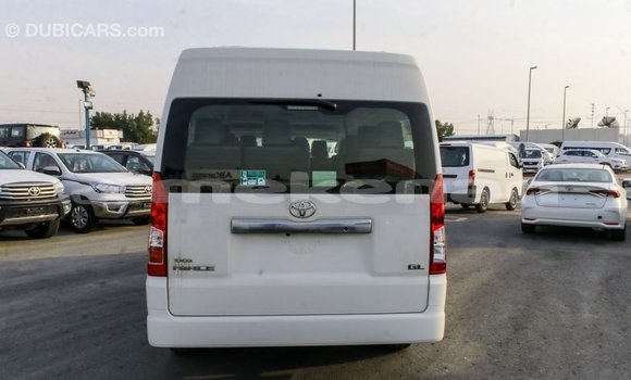Buy Import Toyota Hiace White Car in Import - Dubai in Aragatsotn Buy Import Toyota Hiace White Car in Import - Dubai in Aragatsotn