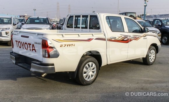 Buy Import Toyota Hilux White Car in Import - Dubai in Aragatsotn Buy Import Toyota Hilux White Car in Import - Dubai in Aragatsotn