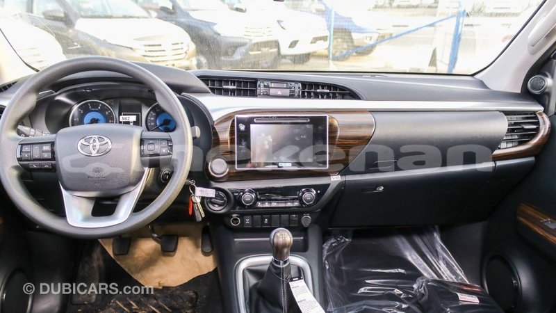 Big with watermark toyota hilux aragatsotn import dubai 2111