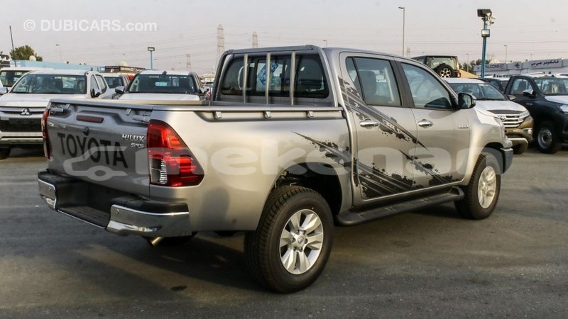 Big with watermark toyota hilux aragatsotn import dubai 2111