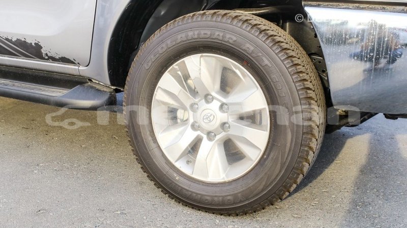 Big with watermark toyota hilux aragatsotn import dubai 2111