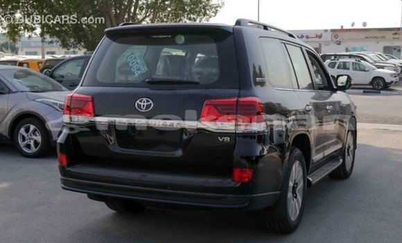 Buy Import Toyota Land Cruiser Black Car in Import - Dubai in Aragatsotn Buy Import Toyota Land Cruiser Black Car in Import - Dubai in Aragatsotn