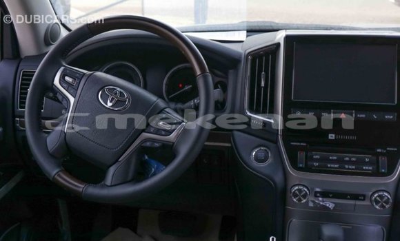 Buy Import Toyota Land Cruiser Black Car in Import - Dubai in Aragatsotn Buy Import Toyota Land Cruiser Black Car in Import - Dubai in Aragatsotn