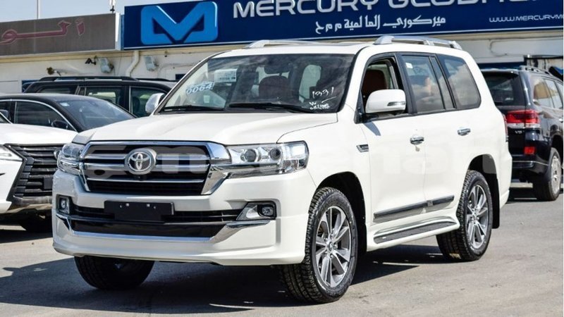Big with watermark toyota land cruiser aragatsotn import dubai 2116