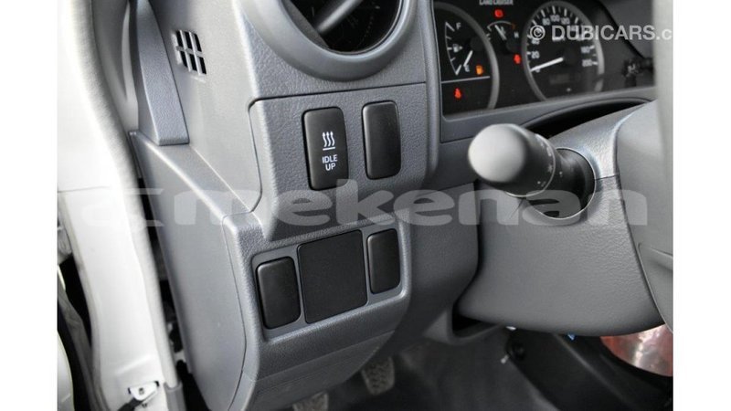 Big with watermark toyota land cruiser aragatsotn import dubai 2121