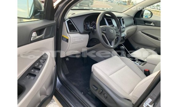 Buy Import Hyundai Tucson White Car in Import - Dubai in Aragatsotn Buy Import Hyundai Tucson White Car in Import - Dubai in Aragatsotn
