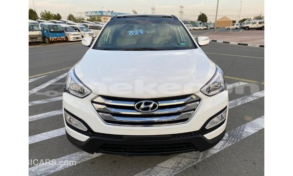 Buy Import Hyundai Santa Fe White Car in Import - Dubai in Aragatsotn Buy Import Hyundai Santa Fe White Car in Import - Dubai in Aragatsotn