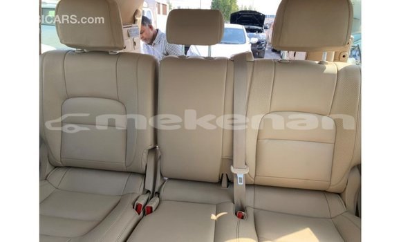 Buy Import Toyota Land Cruiser White Car in Import - Dubai in Aragatsotn Buy Import Toyota Land Cruiser White Car in Import - Dubai in Aragatsotn