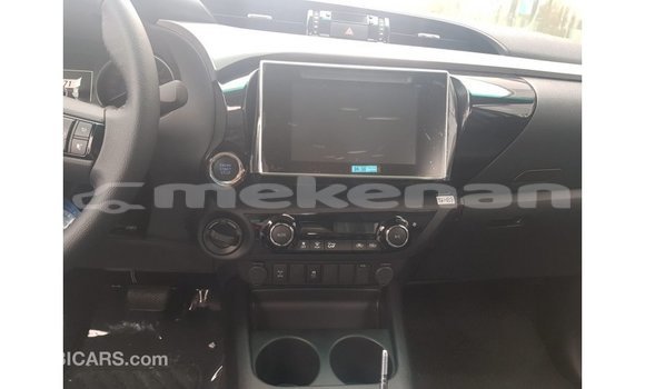 Buy Import Toyota Hilux Other Car in Import - Dubai in Aragatsotn Buy Import Toyota Hilux Other Car in Import - Dubai in Aragatsotn