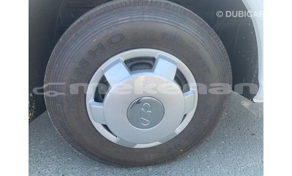 Buy Import Hyundai Chorus White Truck in Import - Dubai in Aragatsotn Buy Import Hyundai Chorus White Truck in Import - Dubai in Aragatsotn