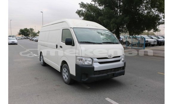Buy Import Toyota Hiace White Car in Import - Dubai in Aragatsotn Buy Import Toyota Hiace White Car in Import - Dubai in Aragatsotn