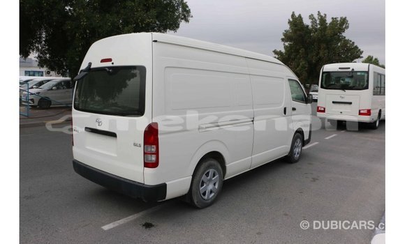 Buy Import Toyota Hiace White Car in Import - Dubai in Aragatsotn Buy Import Toyota Hiace White Car in Import - Dubai in Aragatsotn