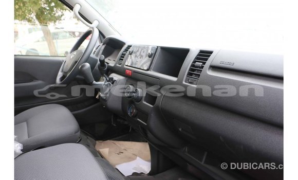 Buy Import Toyota Hiace White Car in Import - Dubai in Aragatsotn Buy Import Toyota Hiace White Car in Import - Dubai in Aragatsotn
