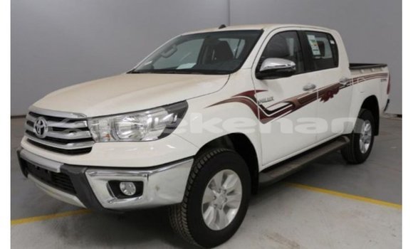 Buy Import Toyota Hilux White Car in Import - Dubai in Aragatsotn Buy Import Toyota Hilux White Car in Import - Dubai in Aragatsotn