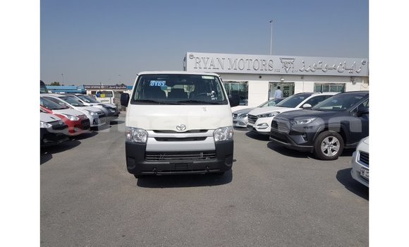 Buy Import Toyota Hiace White Car in Import - Dubai in Aragatsotn Buy Import Toyota Hiace White Car in Import - Dubai in Aragatsotn
