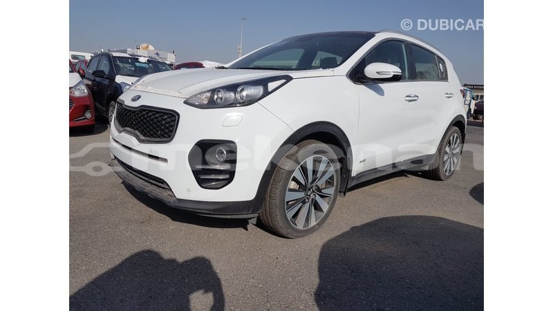 Big with watermark kia sportage aragatsotn import dubai 2169