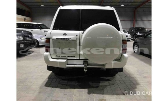 Buy Import Nissan Patrol White Car in Import - Dubai in Aragatsotn Buy Import Nissan Patrol White Car in Import - Dubai in Aragatsotn