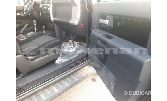 Buy Import Toyota FJ Cruiser Black Car in Import - Dubai in Aragatsotn Buy Import Toyota FJ Cruiser Black Car in Import - Dubai in Aragatsotn