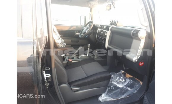 Buy Import Toyota FJ Cruiser Black Car in Import - Dubai in Aragatsotn Buy Import Toyota FJ Cruiser Black Car in Import - Dubai in Aragatsotn
