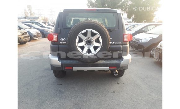 Buy Import Toyota FJ Cruiser Black Car in Import - Dubai in Aragatsotn Buy Import Toyota FJ Cruiser Black Car in Import - Dubai in Aragatsotn