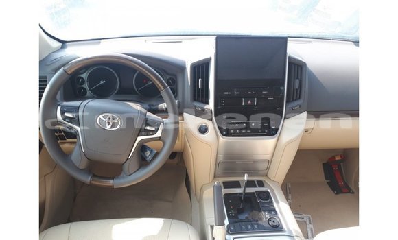 Buy Import Toyota Land Cruiser Other Car in Import - Dubai in Aragatsotn Buy Import Toyota Land Cruiser Other Car in Import - Dubai in Aragatsotn