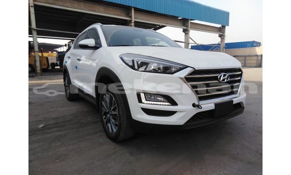 Buy Import Hyundai Tucson White Car in Import - Dubai in Aragatsotn Buy Import Hyundai Tucson White Car in Import - Dubai in Aragatsotn