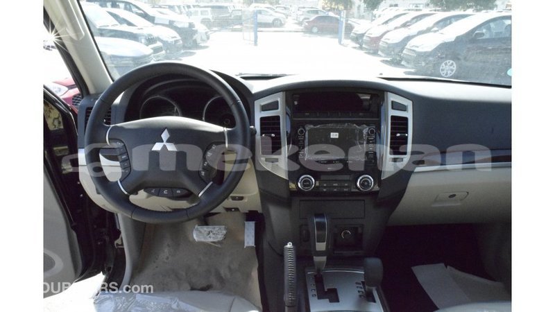 Big with watermark mitsubishi pajero aragatsotn import dubai 2203