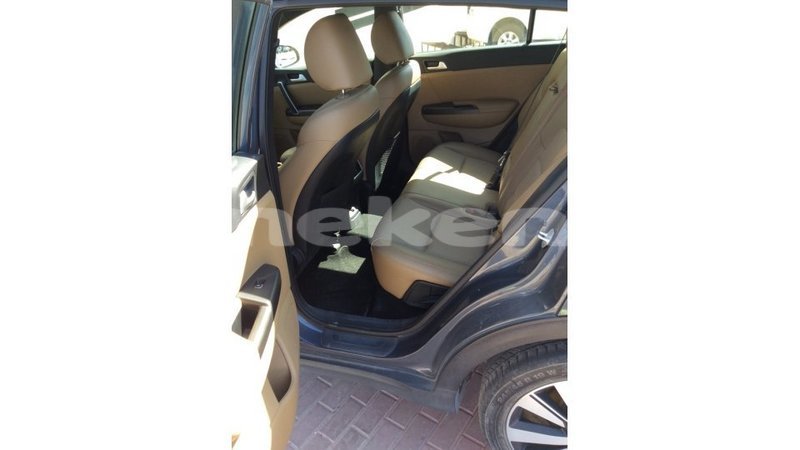 Big with watermark kia sportage aragatsotn import dubai 2208