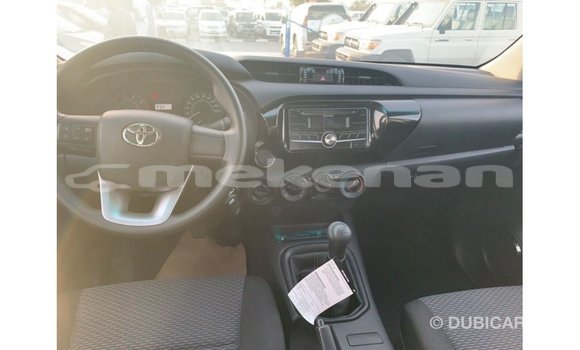 Buy Import Toyota Hilux Black Car in Import - Dubai in Aragatsotn Buy Import Toyota Hilux Black Car in Import - Dubai in Aragatsotn