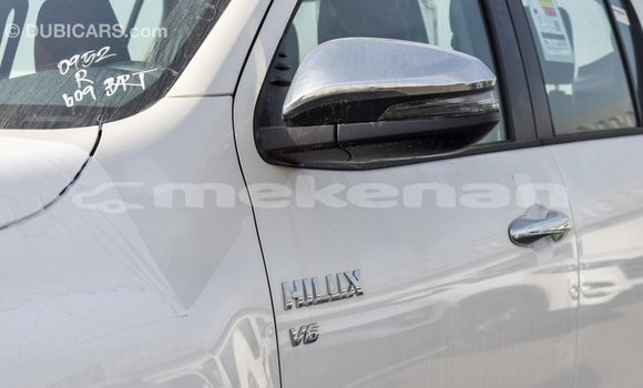 Buy Import Toyota Hilux White Car in Import - Dubai in Aragatsotn Buy Import Toyota Hilux White Car in Import - Dubai in Aragatsotn