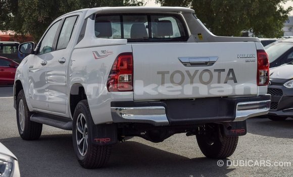 Buy Import Toyota Hilux White Car in Import - Dubai in Aragatsotn Buy Import Toyota Hilux White Car in Import - Dubai in Aragatsotn