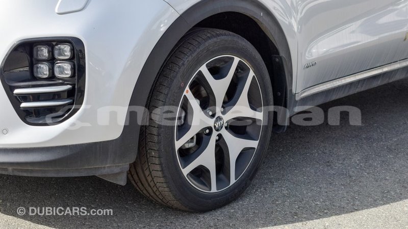 Big with watermark kia sportage aragatsotn import dubai 2223