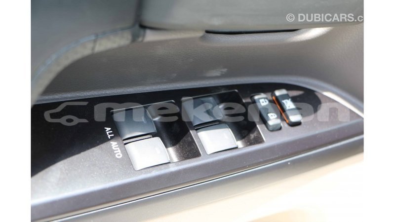 Big with watermark toyota land cruiser aragatsotn import dubai 2235