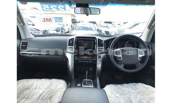 Buy Import Toyota Land Cruiser Black Car in Import - Dubai in Aragatsotn Buy Import Toyota Land Cruiser Black Car in Import - Dubai in Aragatsotn
