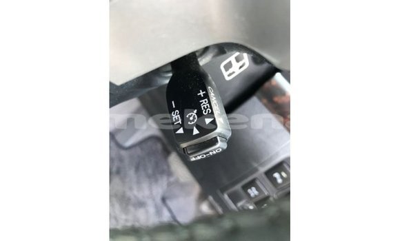 Buy Import Toyota Land Cruiser Black Car in Import - Dubai in Aragatsotn Buy Import Toyota Land Cruiser Black Car in Import - Dubai in Aragatsotn