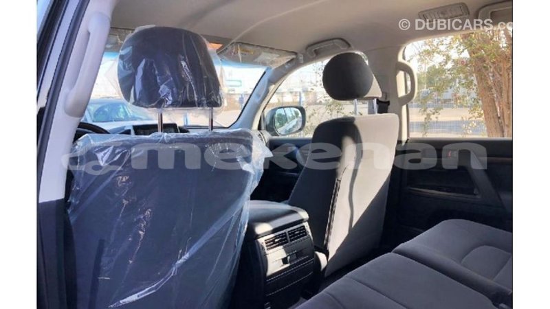 Big with watermark toyota land cruiser aragatsotn import dubai 2237