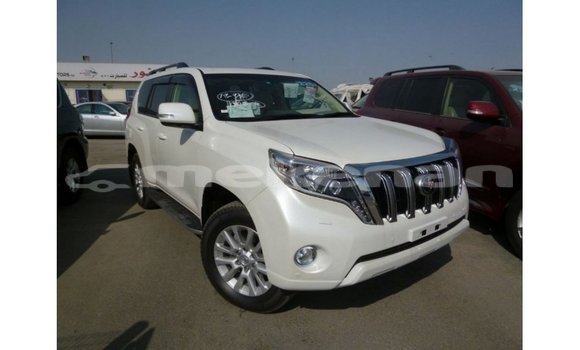 Buy Import Toyota Prado White Car in Import - Dubai in Aragatsotn Buy Import Toyota Prado White Car in Import - Dubai in Aragatsotn