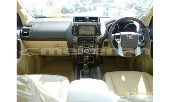 Buy Import Toyota Prado White Car in Import - Dubai in Aragatsotn Buy Import Toyota Prado White Car in Import - Dubai in Aragatsotn