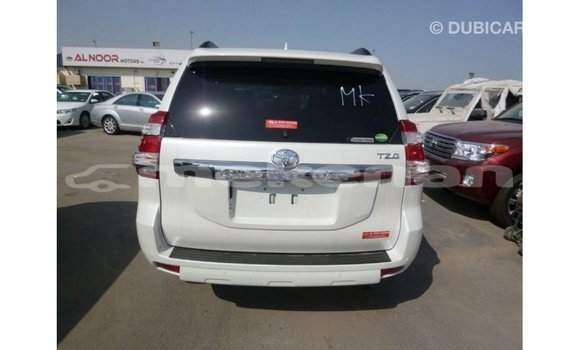 Buy Import Toyota Prado White Car in Import - Dubai in Aragatsotn Buy Import Toyota Prado White Car in Import - Dubai in Aragatsotn