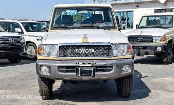 Buy Import Toyota Land Cruiser Beige Car in Import - Dubai in Aragatsotn Buy Import Toyota Land Cruiser Beige Car in Import - Dubai in Aragatsotn