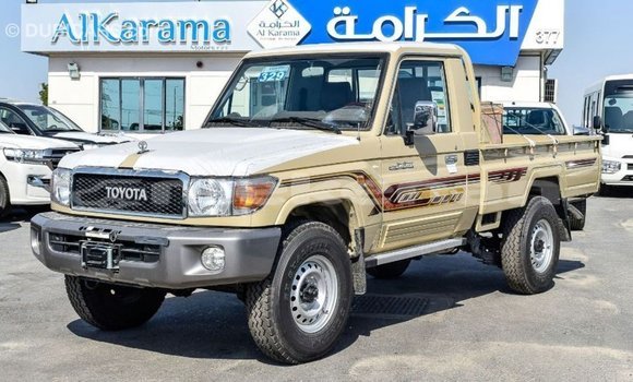 Buy Import Toyota Land Cruiser Beige Car in Import - Dubai in Aragatsotn Buy Import Toyota Land Cruiser Beige Car in Import - Dubai in Aragatsotn